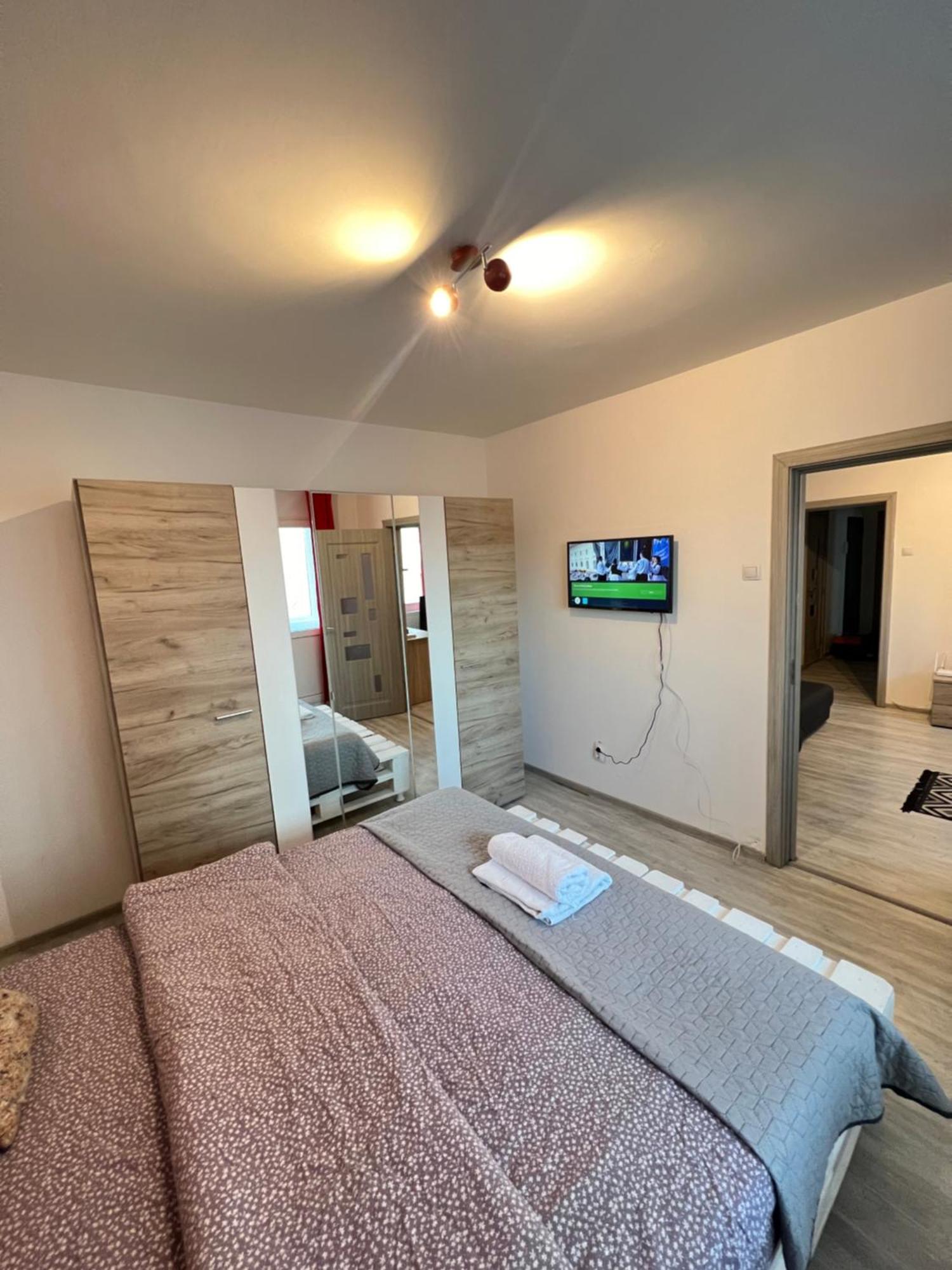 3 Rooms Apartment Airy & Bright Palas Style Яссы Экстерьер фото